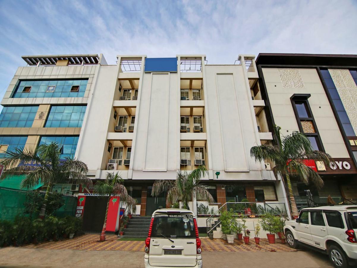 Capital O 32619 Hotel Sugar Palm 瓜廖尔 外观 照片