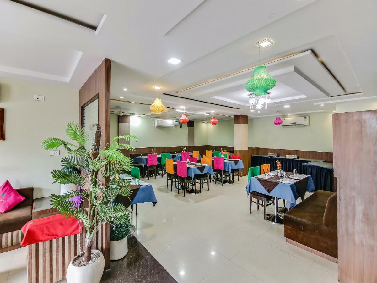 Capital O 32619 Hotel Sugar Palm 瓜廖尔 外观 照片