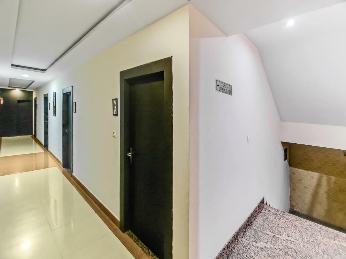 Capital O 32619 Hotel Sugar Palm 瓜廖尔 外观 照片