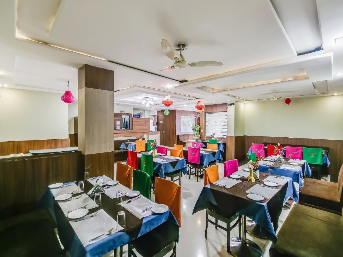 Capital O 32619 Hotel Sugar Palm 瓜廖尔 外观 照片